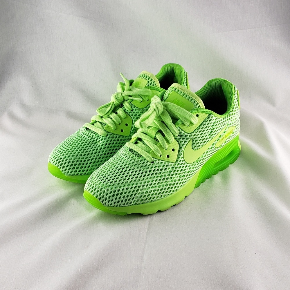 Nike wmns Airmax 90 Ultrabreathe - U.S. Volt green